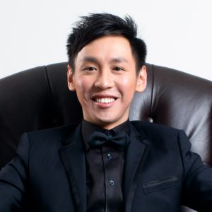 Eric Feng Raving Fanbase Startup Kit