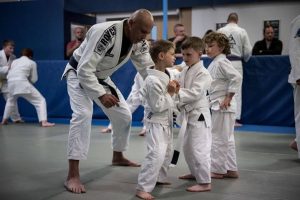 GRACIE ACADEMY Gracie Bully Proof Program