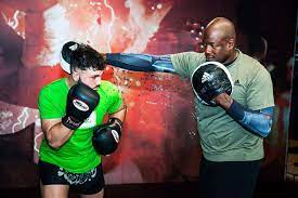 Barry Robinson - ELITE BOXING FOR COMBAT SPORTS - REACTIVE MITTS WITH BARRY ROBINSON