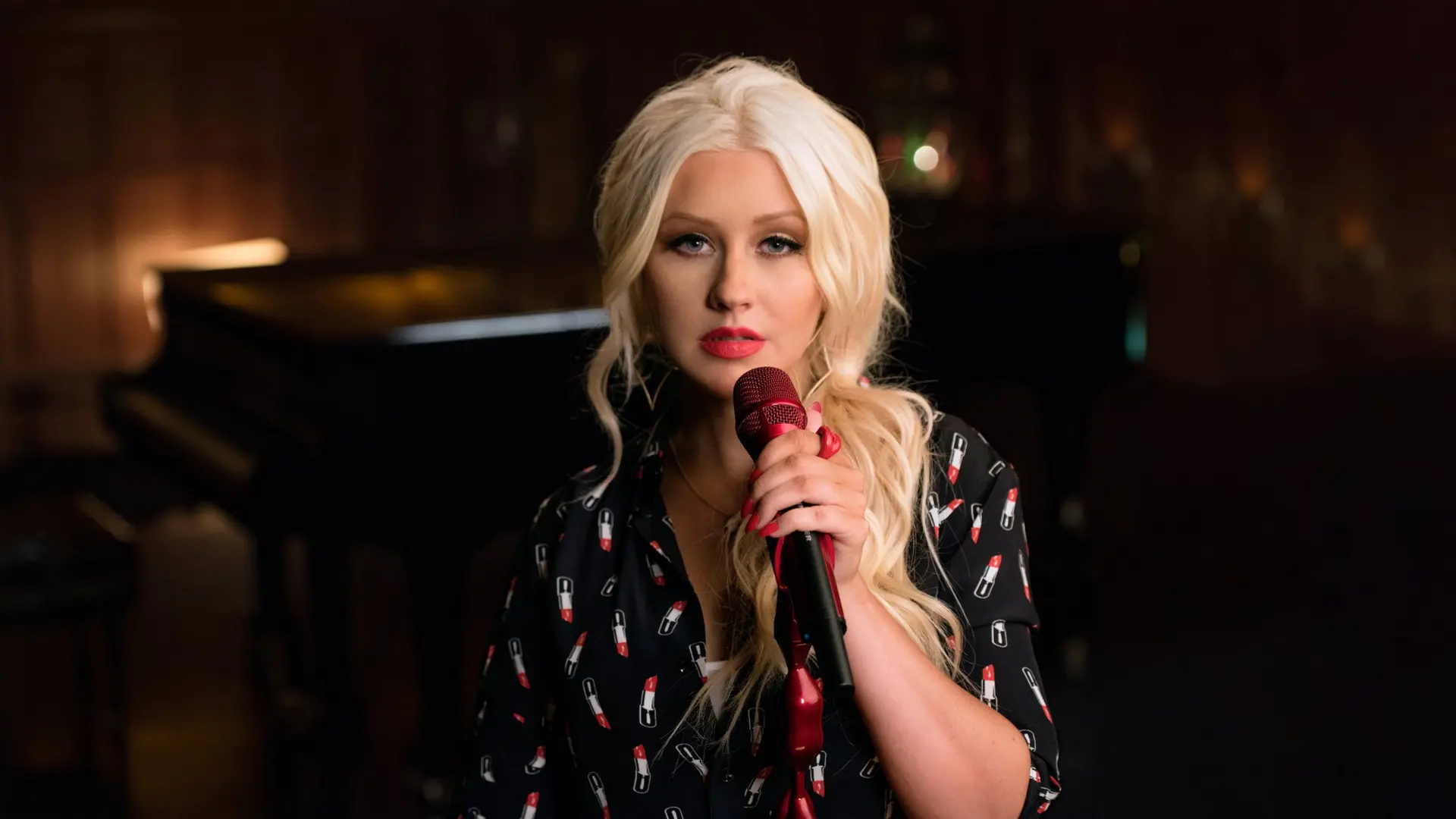 MasterClass - Teaches Singing - Christina Aguilera a
