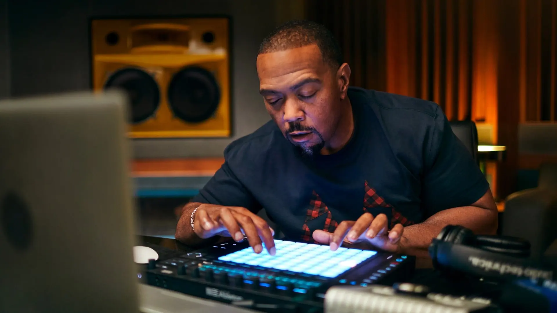 Timbaland - MasterClass - Teaches Producing and Beatmaking 1