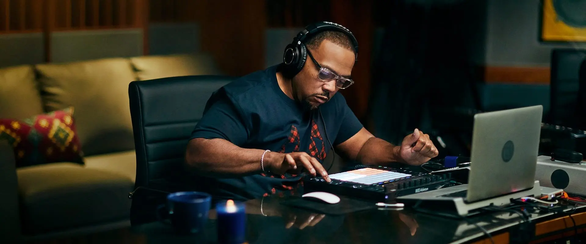 Timbaland - MasterClass - Teaches Producing and Beatmaking